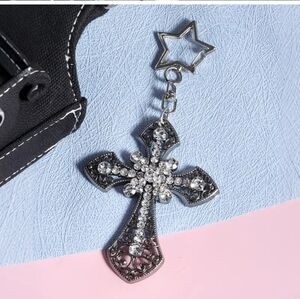 🆕️✝️ GOTHIC RHINESTONE CROSS BAG CHARM & KEY CHAIN✝️
